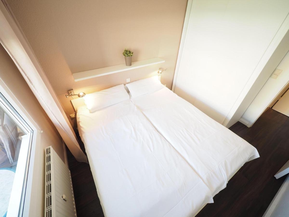 Apartment 173